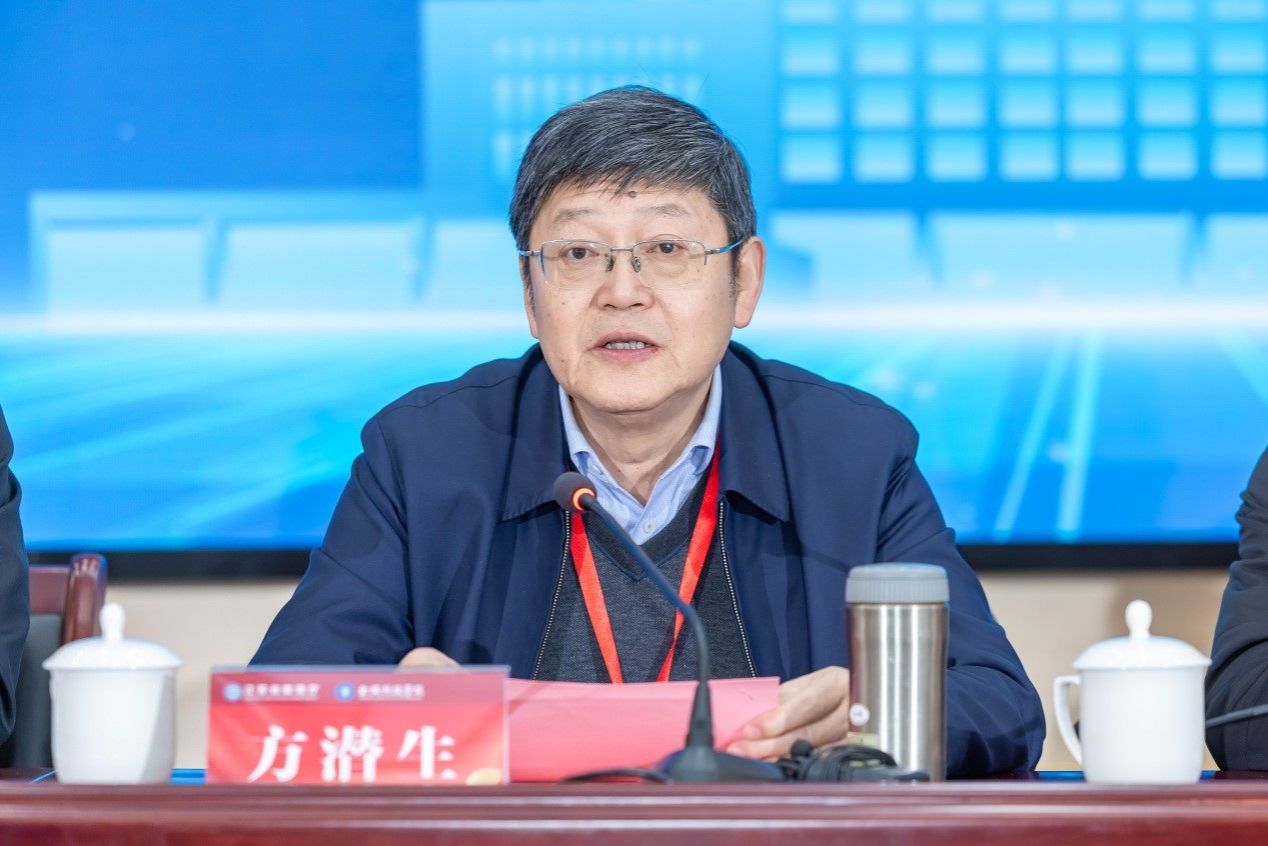 专家组副组长